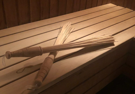 финская сауна в Щекино: бамбуковые веники